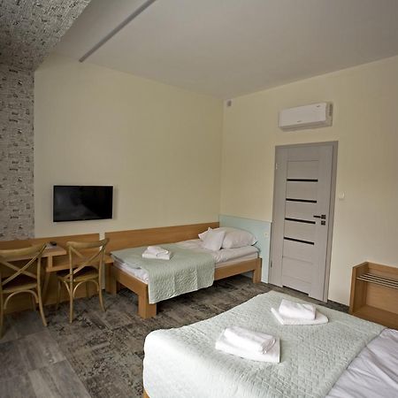 Motelik Grosar Gorlice Eksteriør bilde